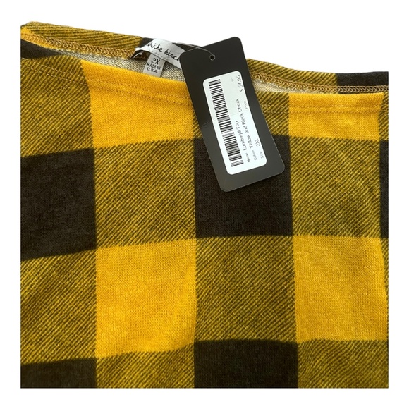 Plaid Soft Top - Picture 2 of 2